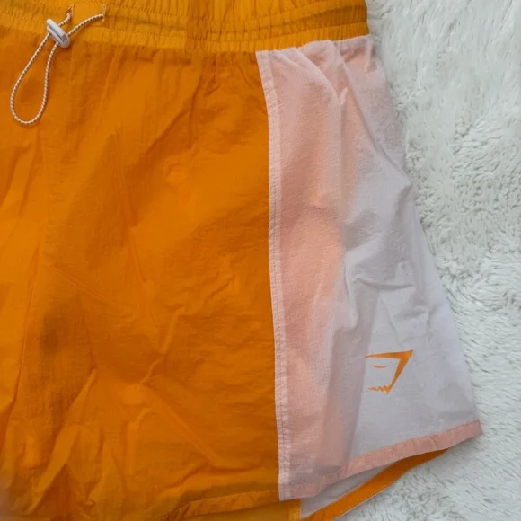 Gymshark Pulse Shorts Women's Medium Orange Nylon 2 in 1 Lined Pocket Activewear - Picture 3 of 9